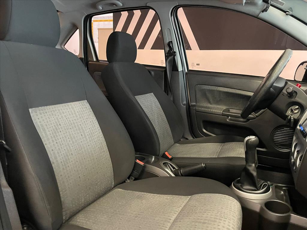 FIESTA 1.6 SE SEDAN 16V FLEX 4P MANUAL14