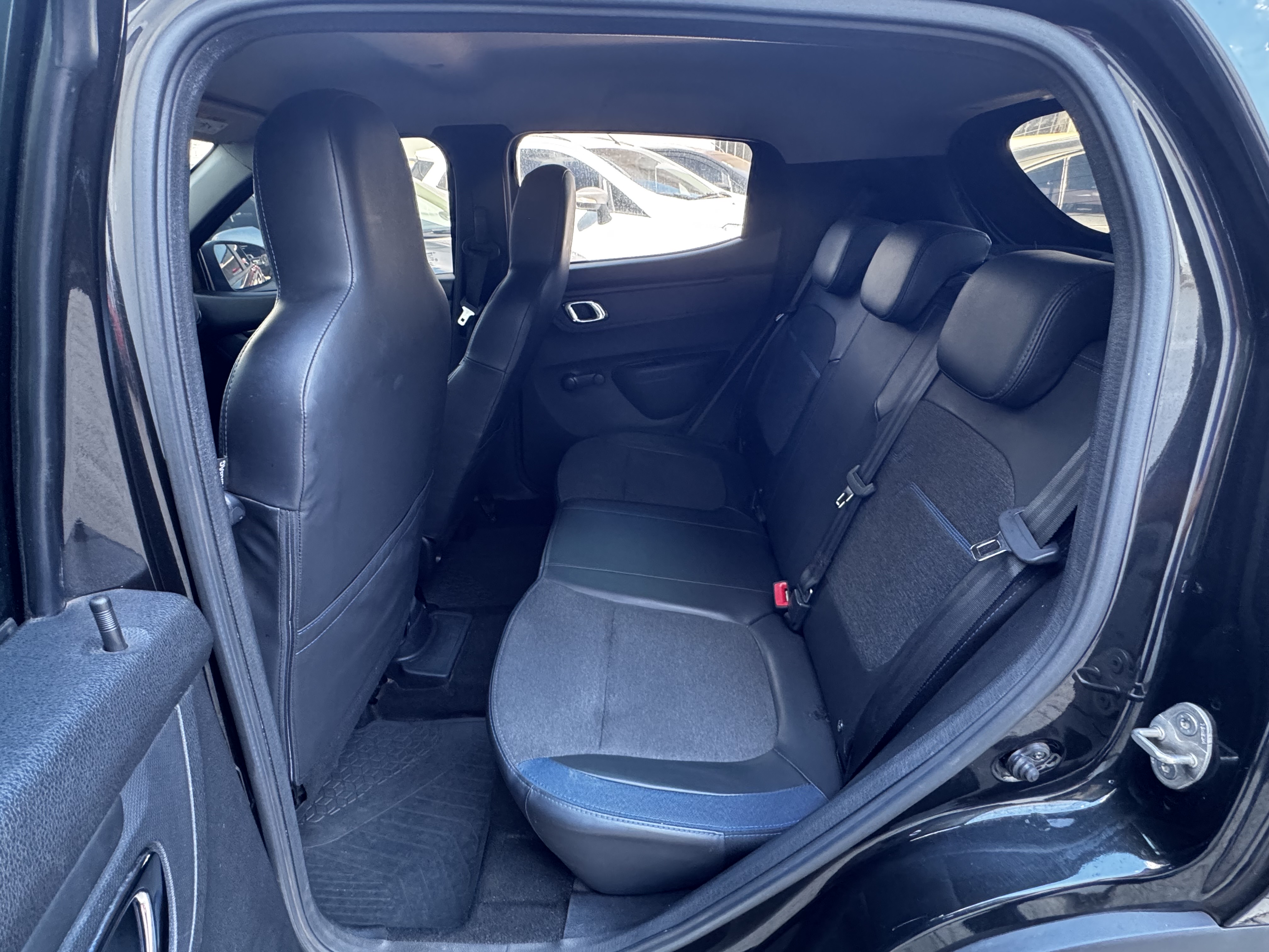 KWID 1.0 12V SCE FLEX INTENSE MANUAL5