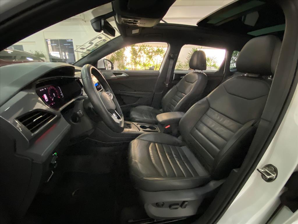 TAOS 1.4 250 TSI TOTAL FLEX HIGHLINE AUTOMÁTICO