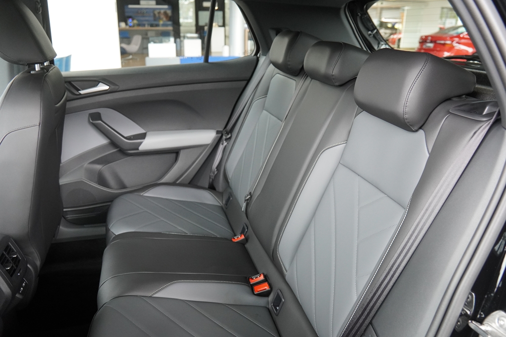 T-CROSS 1.0 200 TSI TOTAL FLEX COMFORTLINE AUTOMÁTICO9