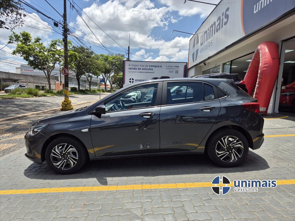 CHEVROLET ONIX 1.0 FLEX LT MANUAL — foto 9