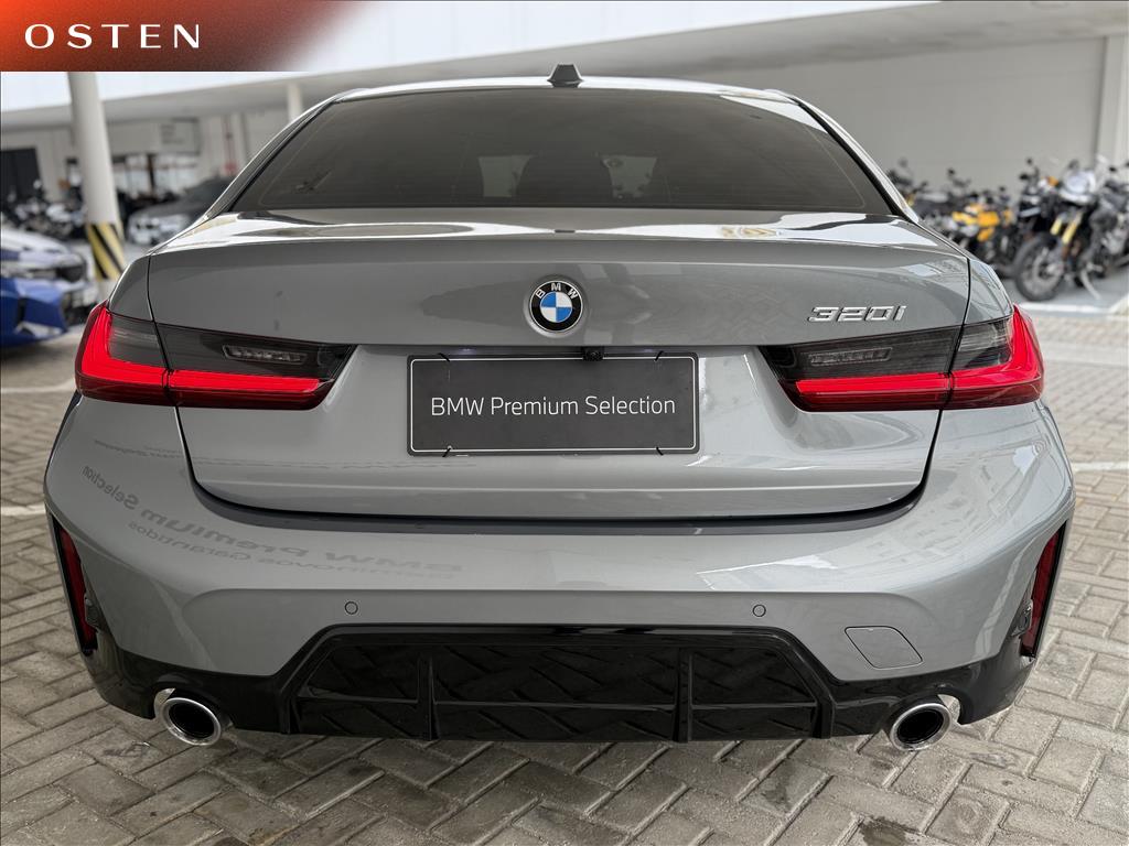 BMW-320i-2.0 16V TURBO FLEX M SPORT AUTOMÁTICO