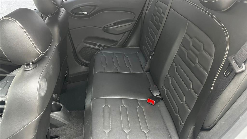 ONIX 1.4 MPFI LTZ 8V FLEX 4P MANUAL6