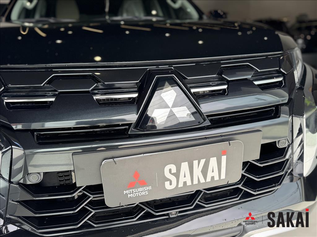 Mitsubishi-PAJERO SPORT-2.4 16V MIVEC TURBO DIESEL LEGEND AWD AUTOMÁTICO