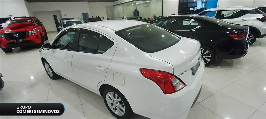 VERSA 1.6 16V FLEXSTART SV 4P MANUAL3