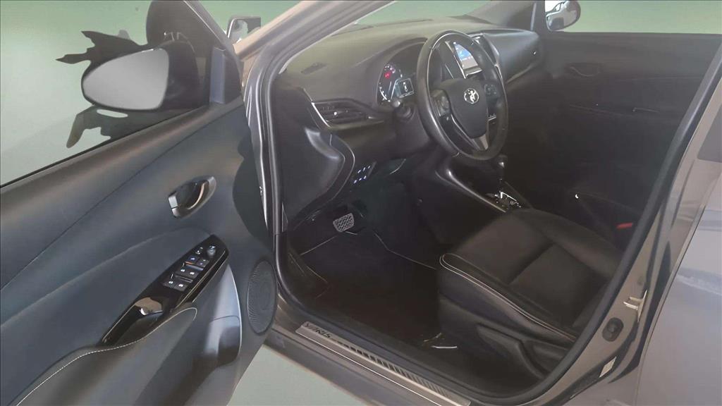 YARIS 1.5 16V FLEX XL MULTIDRIVE10