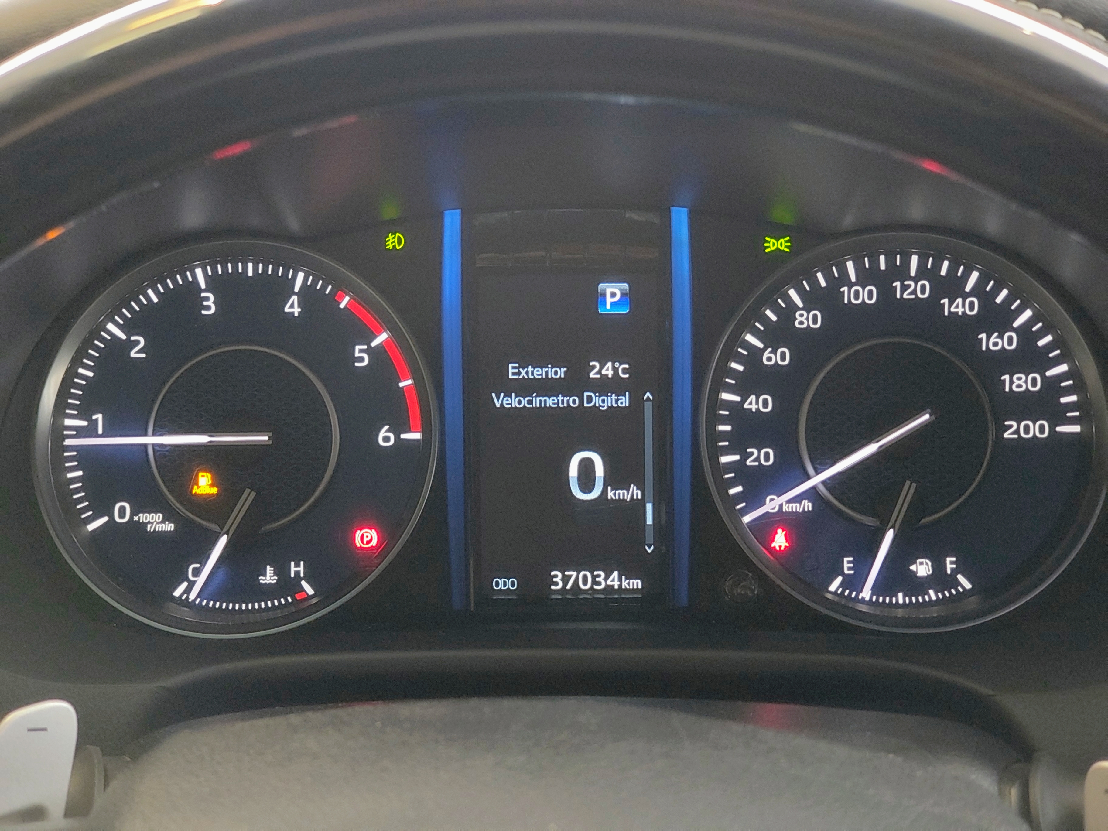 HILUX SW4 2.8 D-4D TURBO DIESEL SRX PLATINUM 4X4 AUTOMÁTICO11