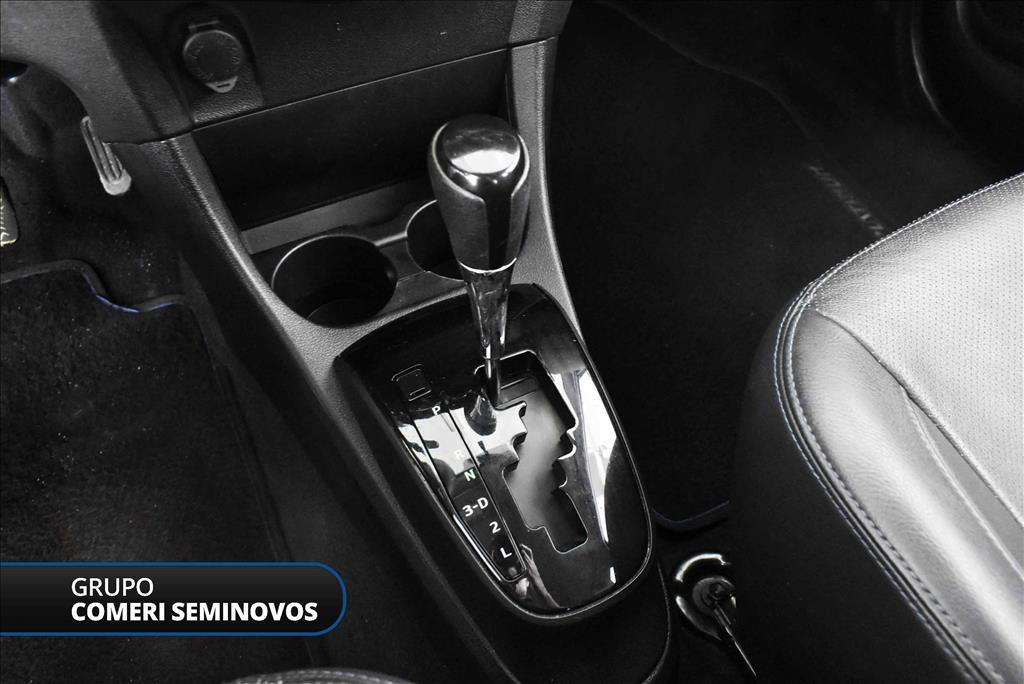 ETIOS 1.5 PLATINUM SEDAN 16V FLEX 4P AUTOMÁTICO11