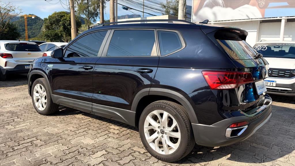 TAOS 1.4 250 TSI TOTAL FLEX COMFORTLINE AUTOMÁTICO2