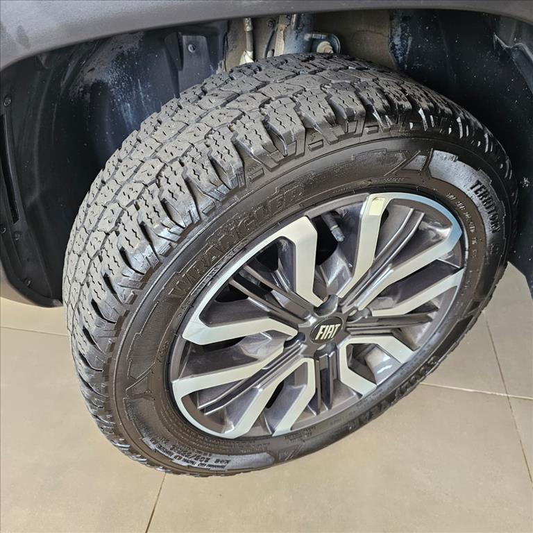 STRADA 1.0 TURBO 200 FLEX RANCH CD CVT13