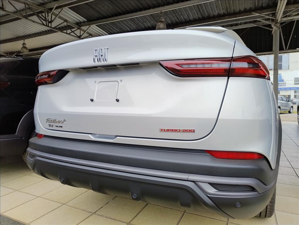 FASTBACK 1.0 TURBO 200 FLEX CVT