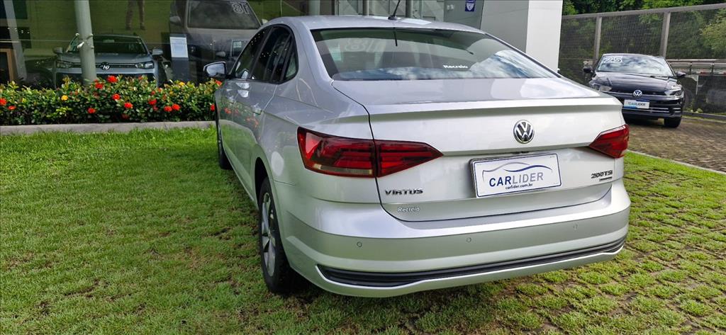 VIRTUS 1.0 200 TSI COMFORTLINE AUTOMÁTICO4