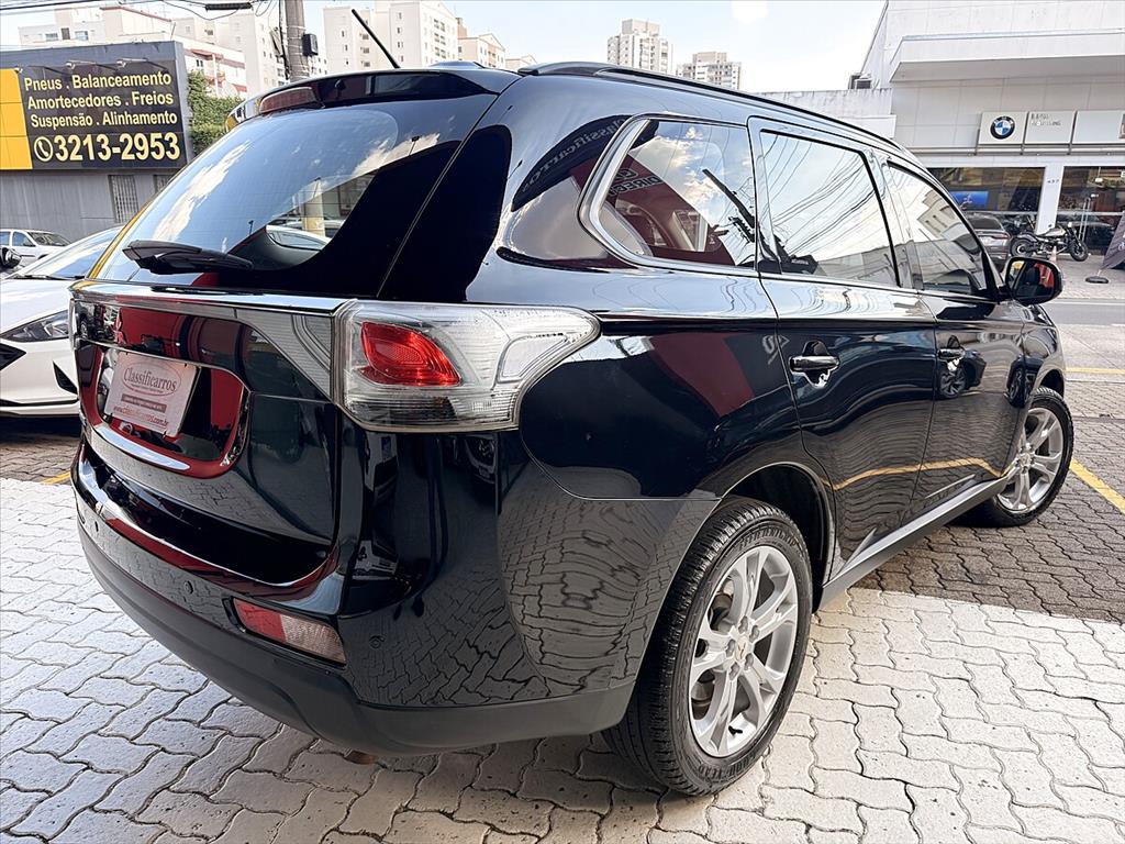 Mitsubishi Outlander - 2.0 16V GASOLINA 4P AUTOMÁTICO