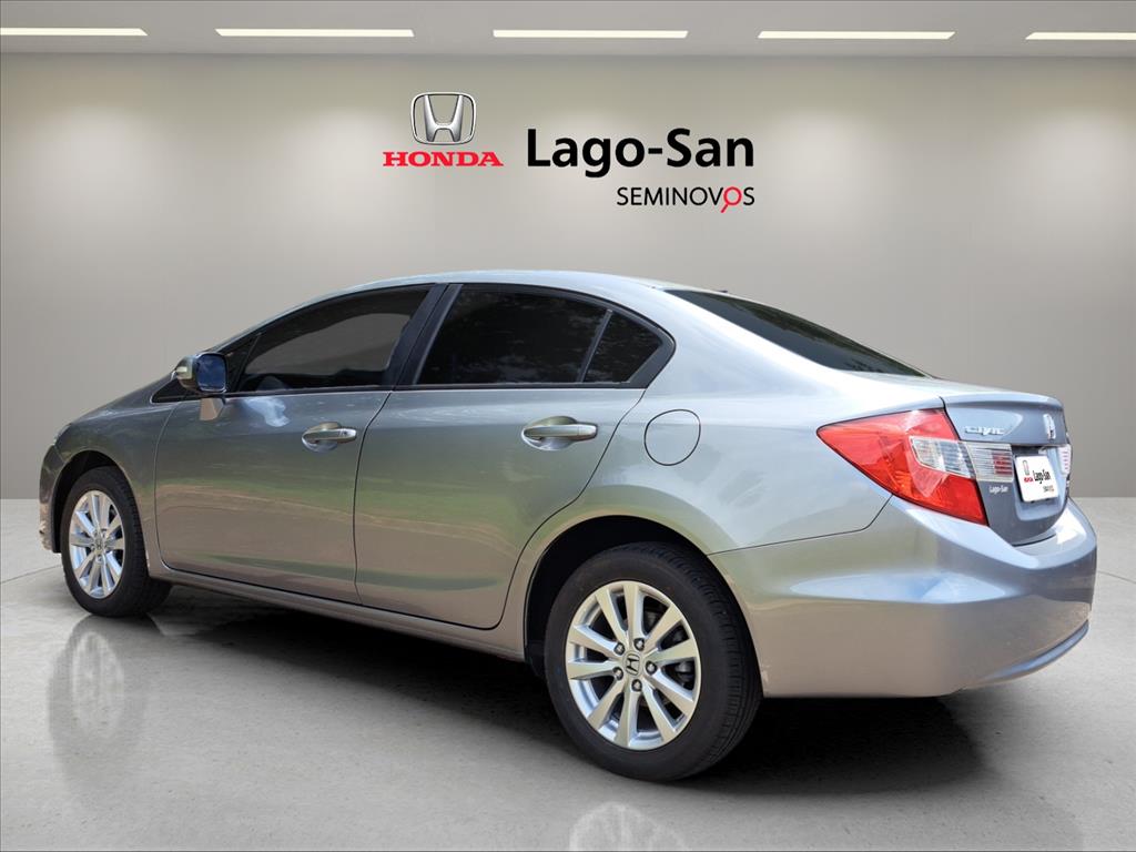 CIVIC 2.0 LXR 16V FLEX 4P AUTOMÁTICO1