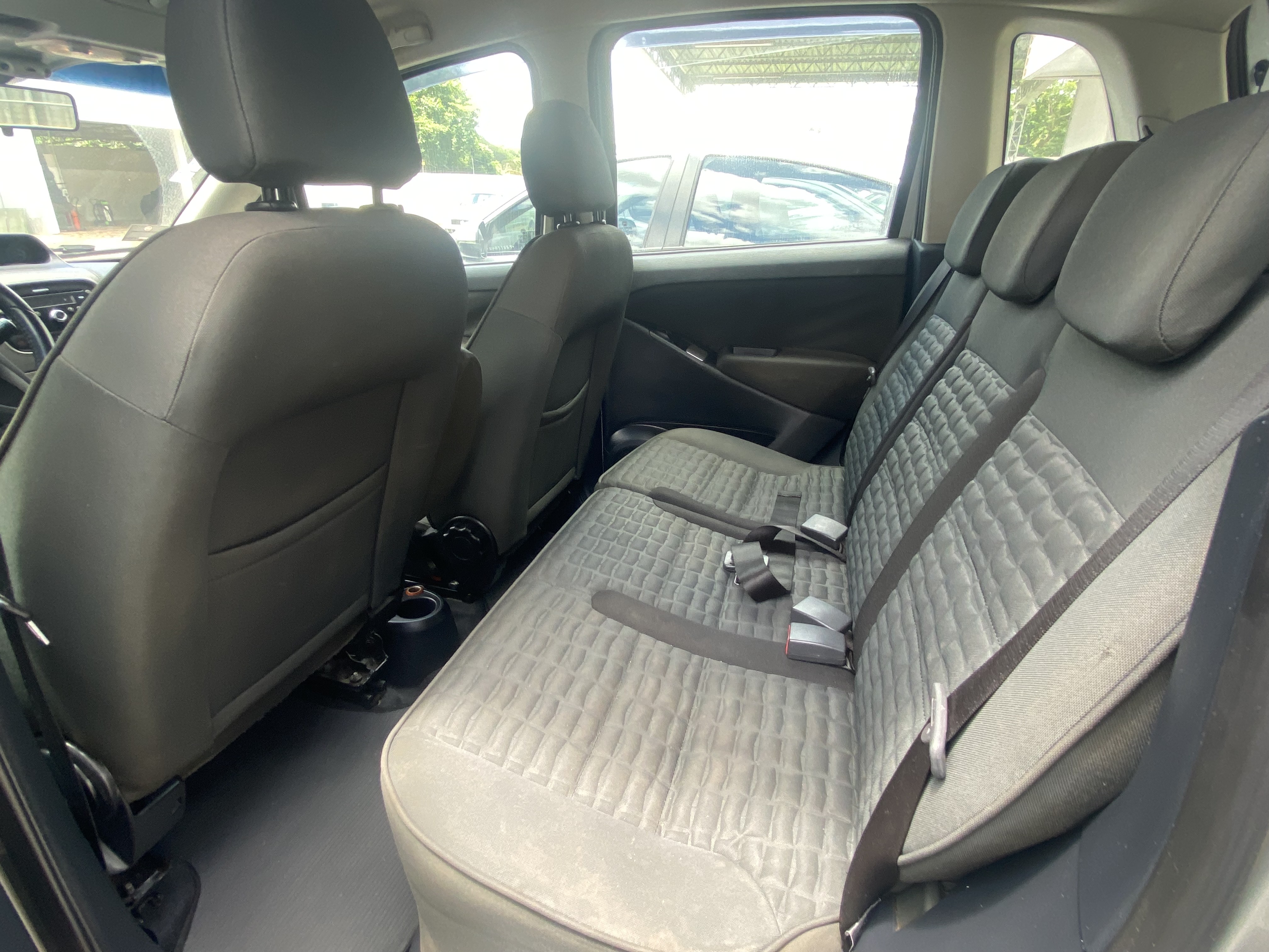 IDEA 1.8 MPI ADVENTURE 16V FLEX 4P MANUAL9