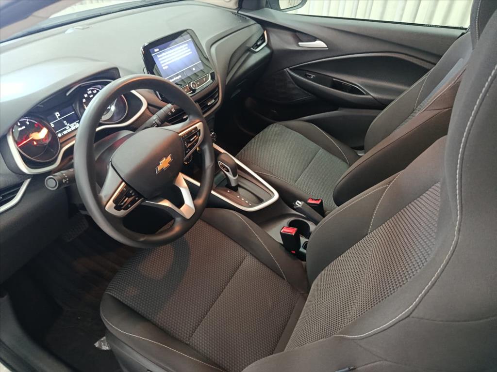 ONIX PLUS 1.0 TURBO FLEX LT AUTOMÁTICO8