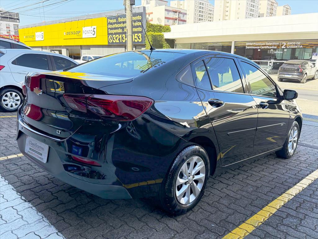 Chevrolet Onix Plus - 1.0 FLEX LT MANUAL