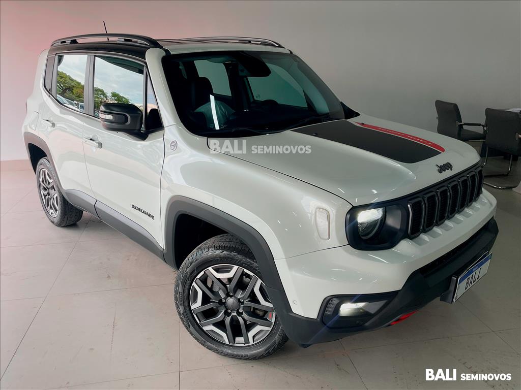 RENEGADE 1.3 T270 TURBO FLEX TRAILHAWK 4X4 AT9 RENEGADE 1.3 T270 TURBO FLEX TRAILHAWK 4X4 AT9