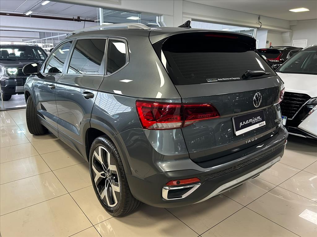 TAOS 1.4 250 TSI TOTAL FLEX HIGHLINE AUTOMÁTICO4