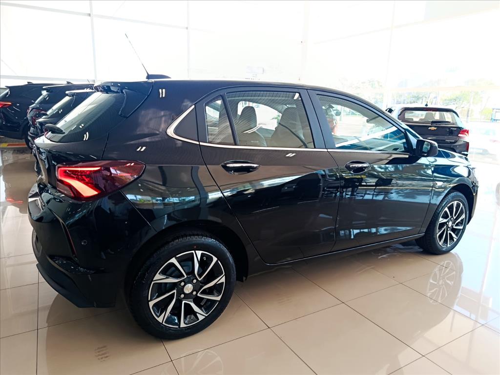 ONIX 1.0 TURBO FLEX PREMIER AUTOMÁTICO4