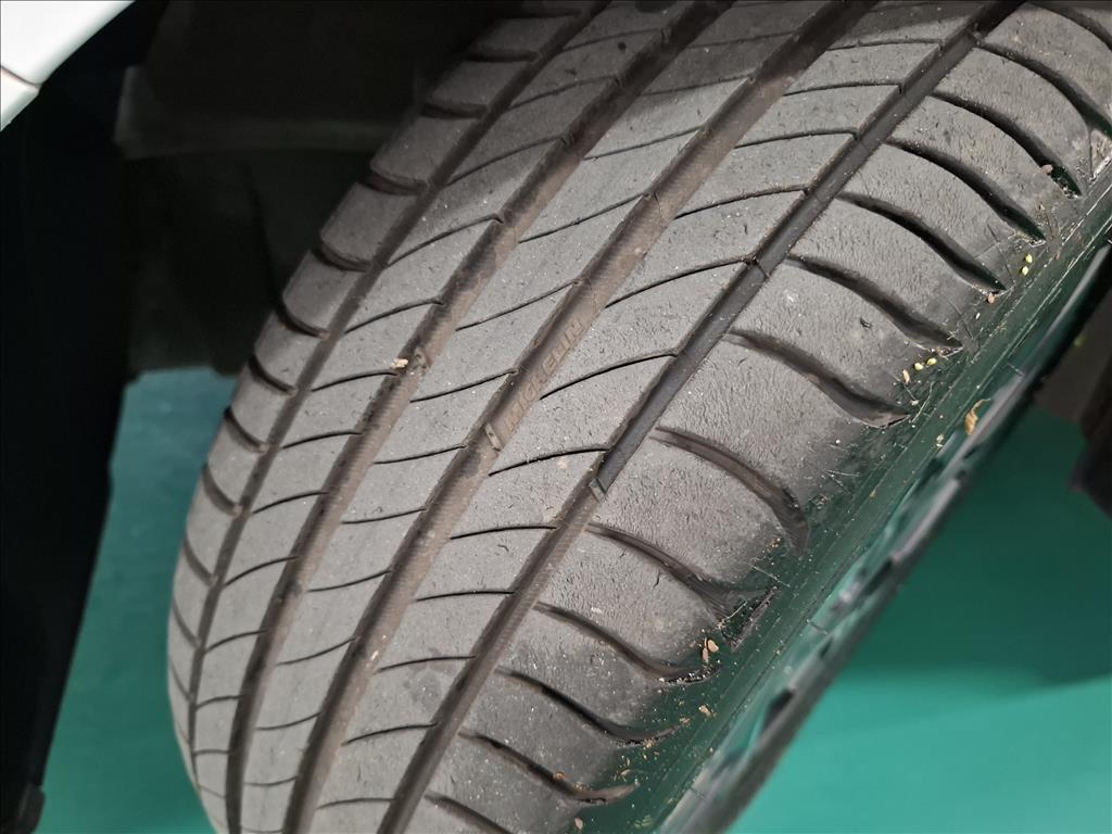 Hyundai-HB20-1.0 TGDI FLEX PLATINUM AUTOMÁTICO