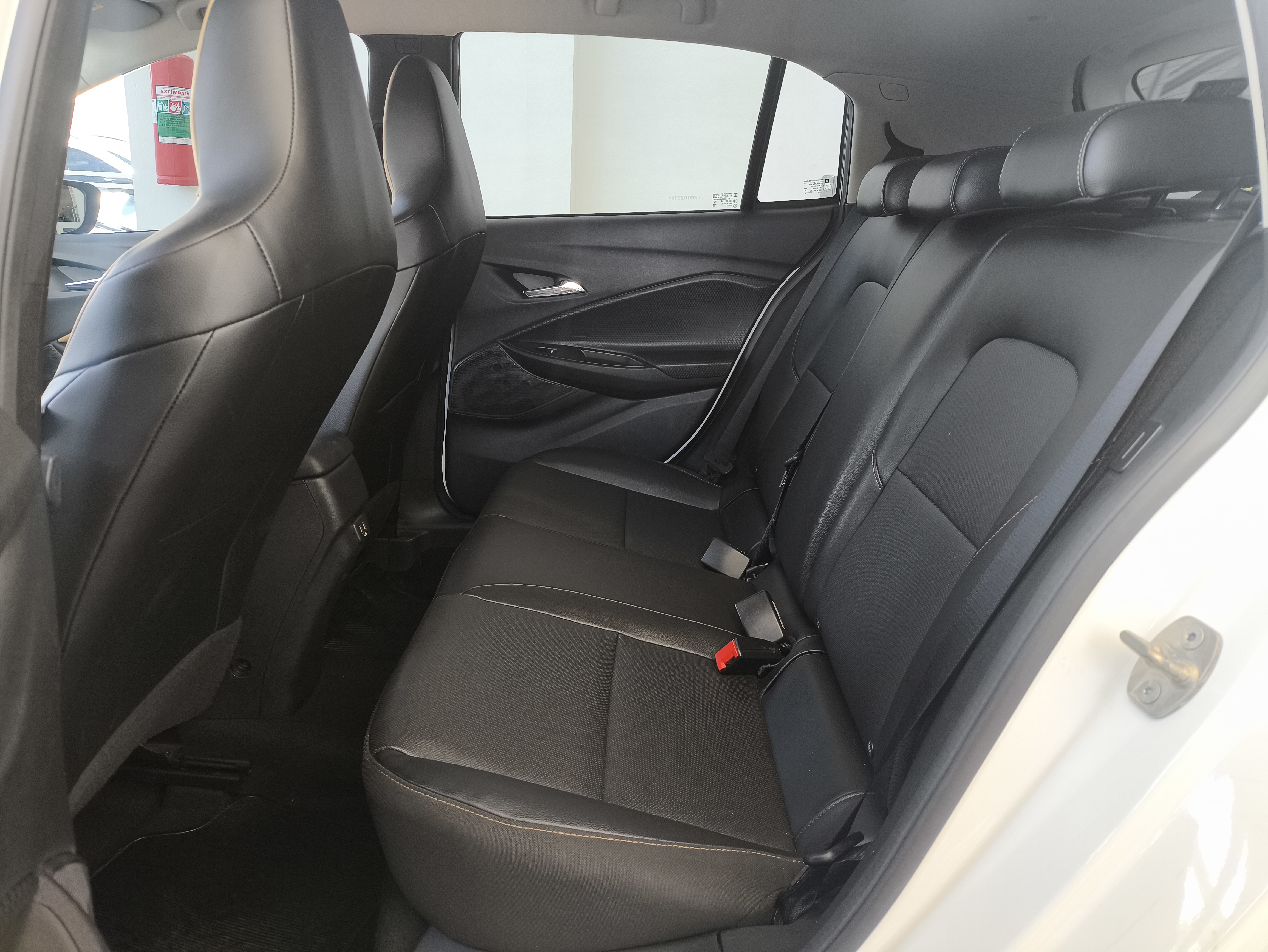 GM - Chevrolet-ONIX-1.0 TURBO FLEX PREMIER AUTOMÁTICO