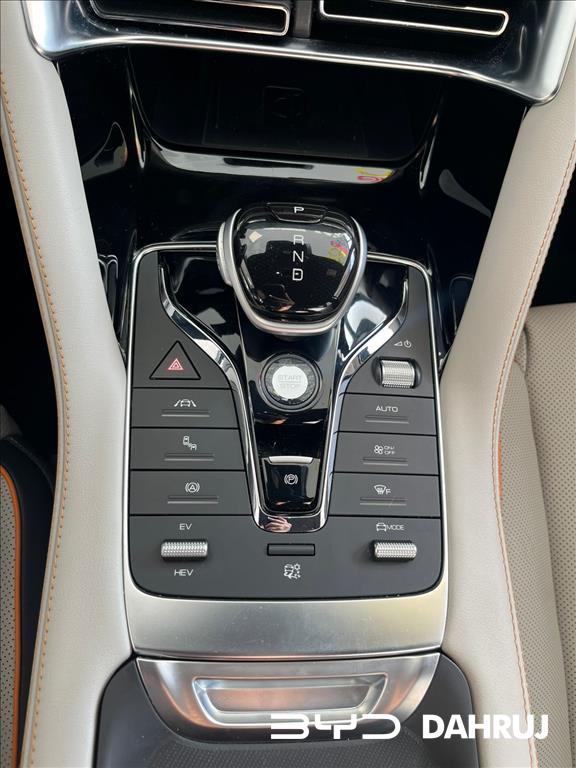 SONG PLUS 1.5 DM-I HÍBRIDO AUTOMÁTICO6