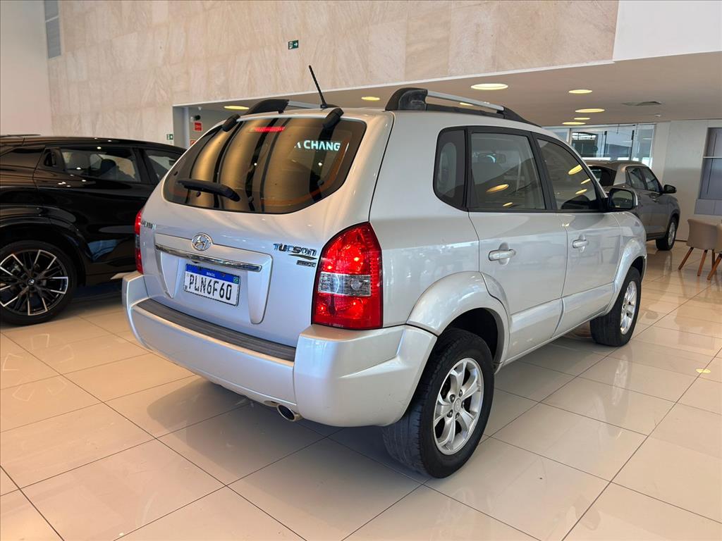 Hyundai-TUCSON-2.0 MPFI GLS 16V 143CV 2WD FLEX 4P AUTOMÁTICO