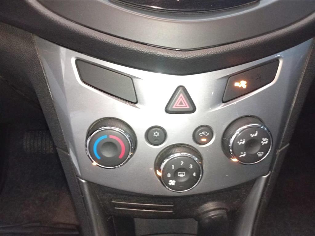 TRACKER 1.8 MPFI LTZ 4X2 16V FLEX 4P AUTOMÁTICO13