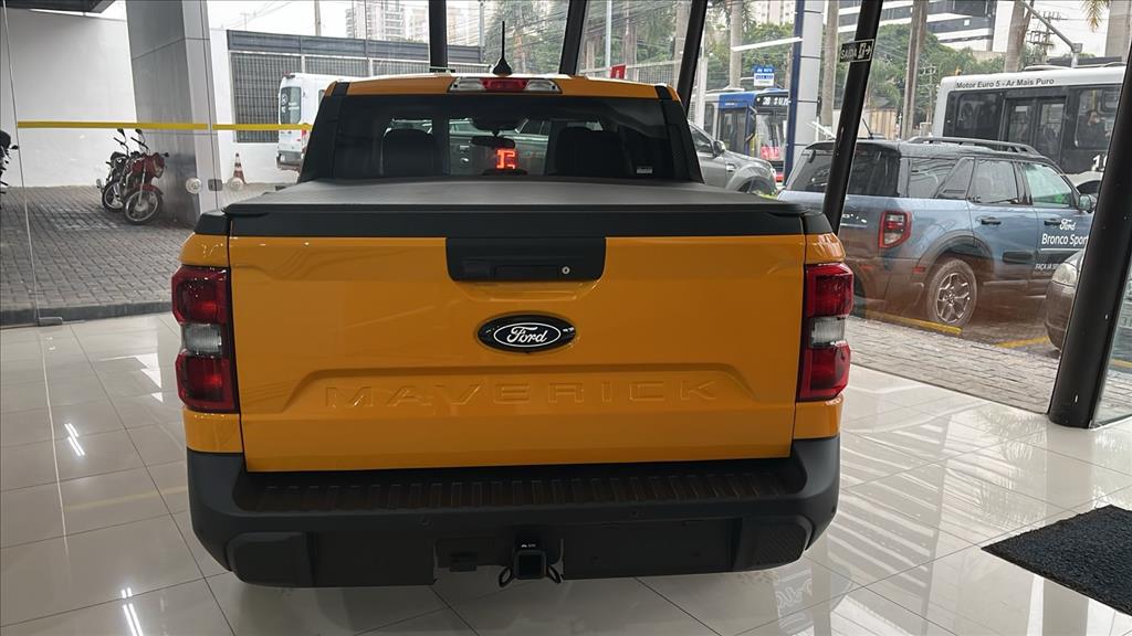 Ford-MAVERICK-2.5 HYBRID LARIAT e-CVT