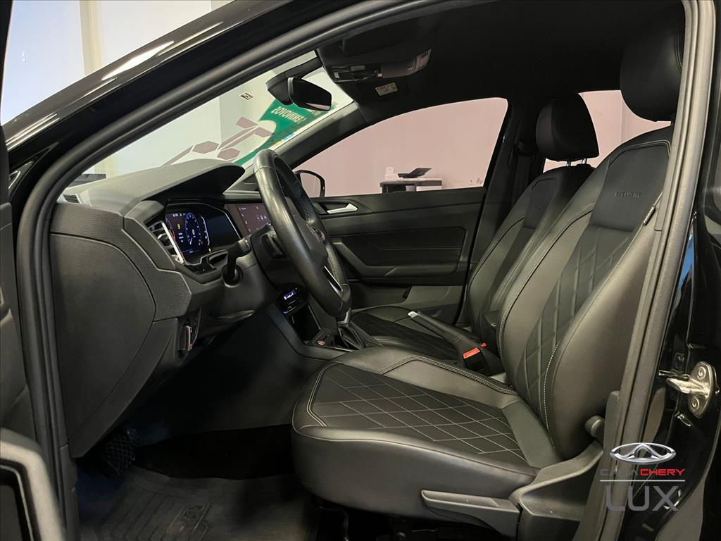 VIRTUS 1.4 250 TSI EXCLUSIVE AUTOMÁTICO10