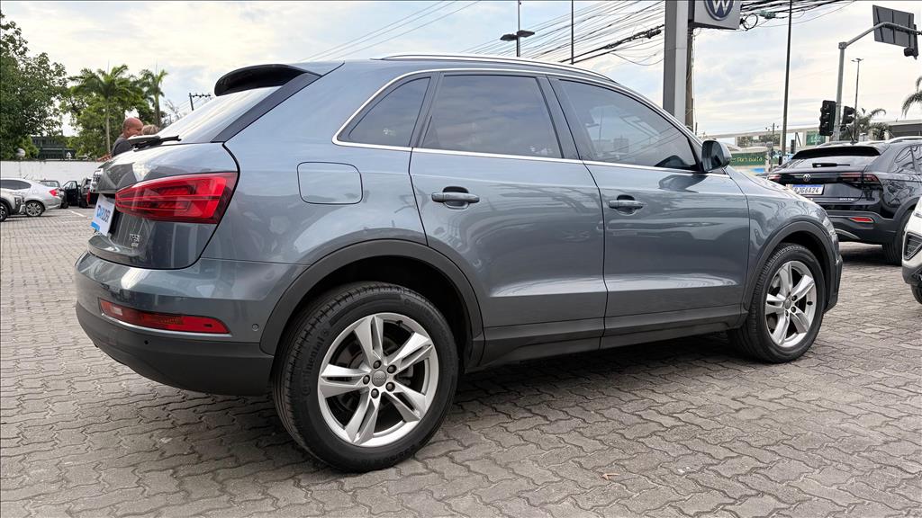 Q3 1.4 TFSI AMBIENTE FLEX 4P S TRONIC4