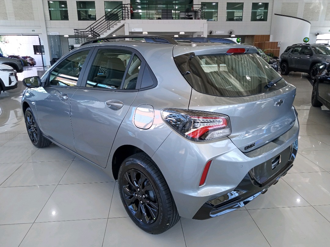 ONIX 1.0 TURBO FLEX ACTIV AUTOMÁTICO4