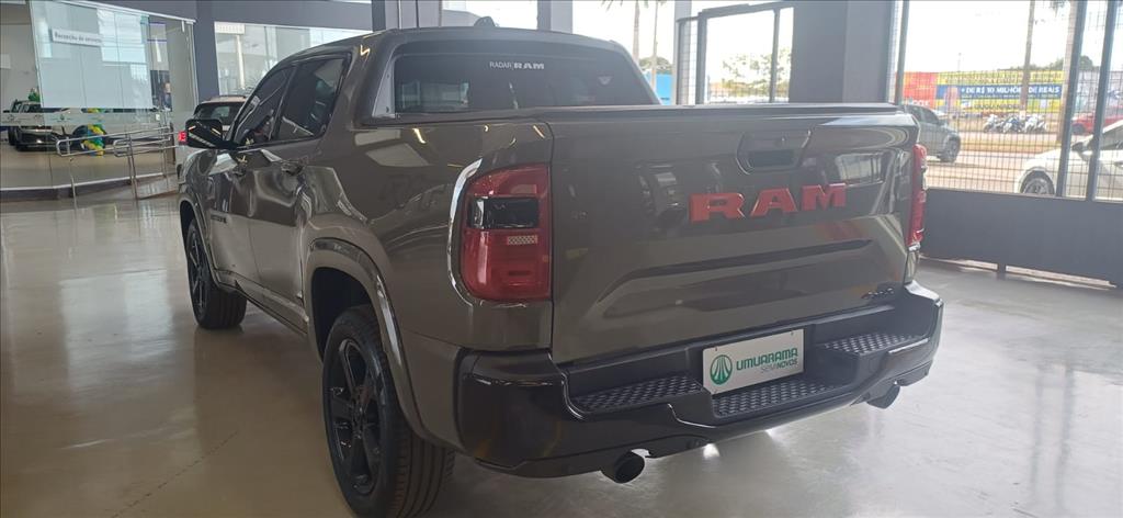 RAMPAGE 2.0 HURRICANE 4 TURBO GASOLINA R/T 4X4 AUTOMÁTICO4