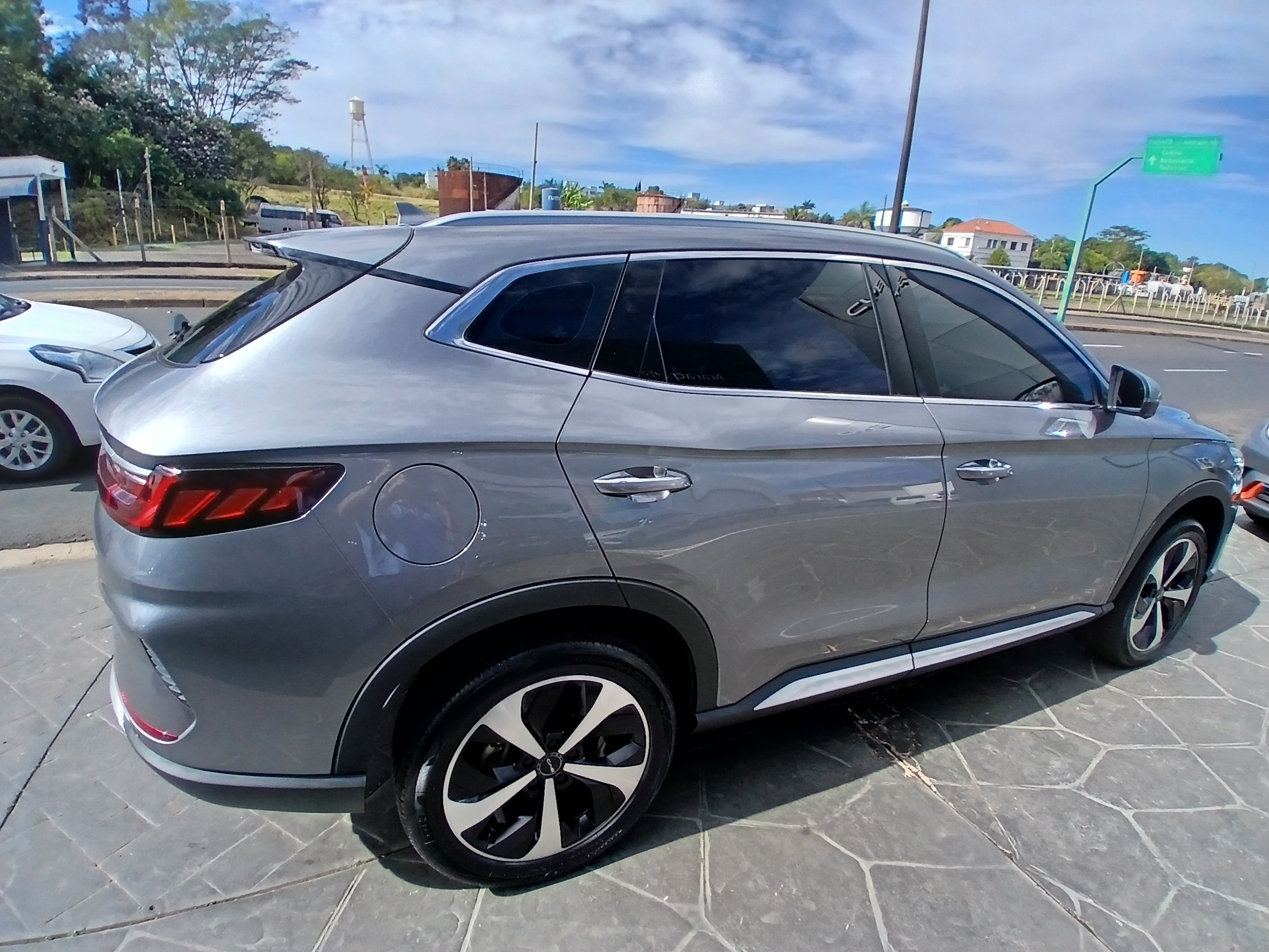 SONG PLUS 1.5 DM-I HÍBRIDO AUTOMÁTICO5