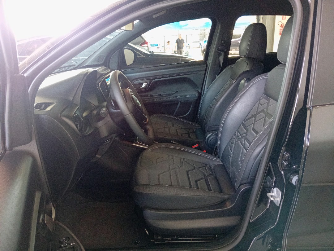 Fiat-STRADA-1.3 FIREFLY FLEX VOLCANO CD CVT