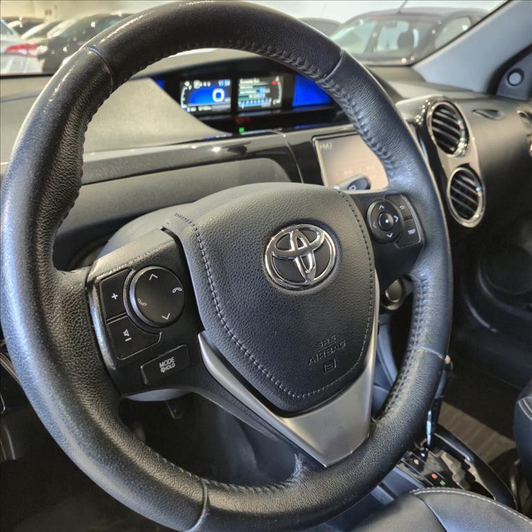 ETIOS CROSS 1.5 16V FLEX 4P AUTOMÁTICO10