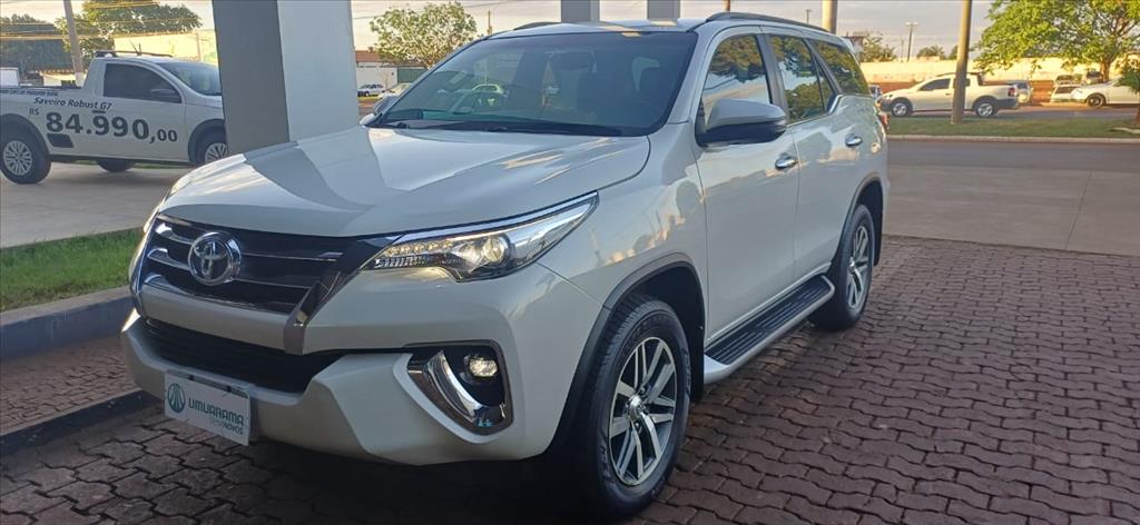 HILUX SW4 2.8 SRX 4X4 16V TURBO INTERCOOLER DIESEL 4P AUTOMÁTICO1