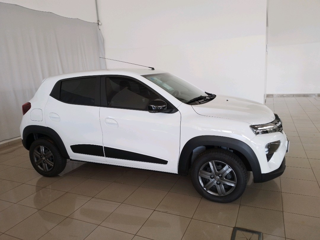 Renault-KWID-1.0 12V SCE FLEX INTENSE MANUAL