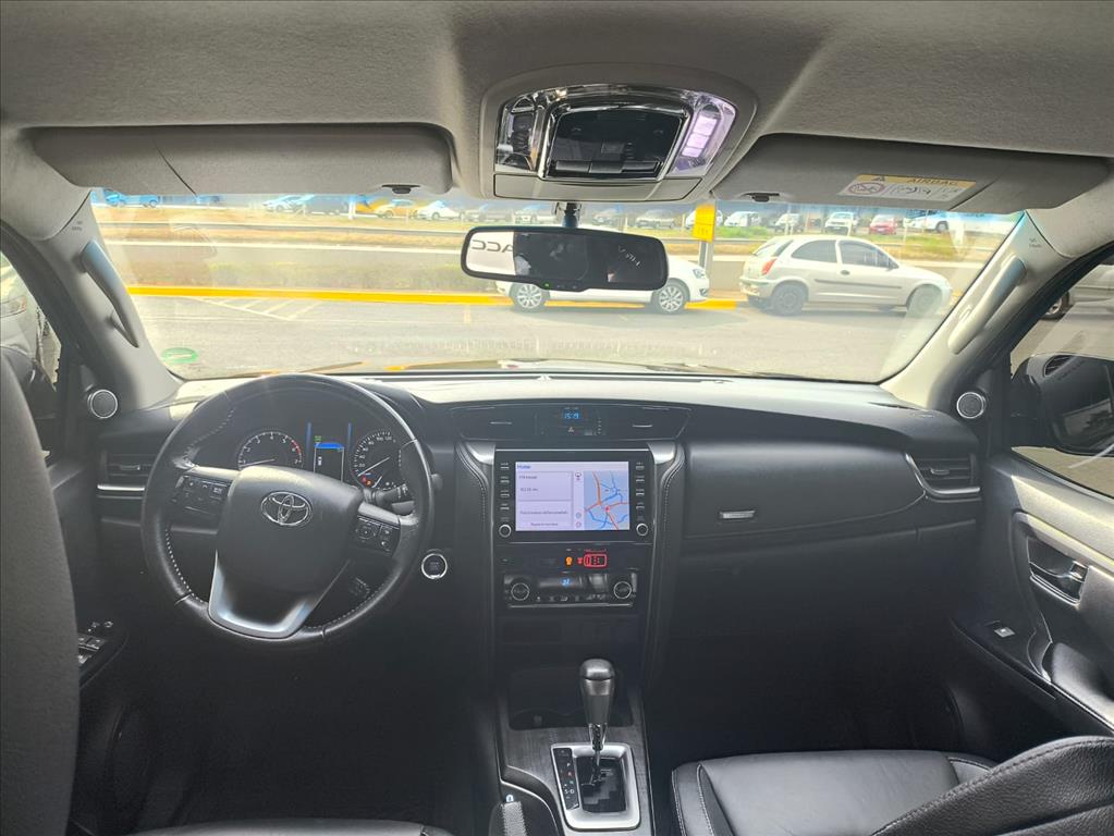 HILUX 2.7 VVT-i FLEX CD SRV 4X2 AUTOMÁTICO