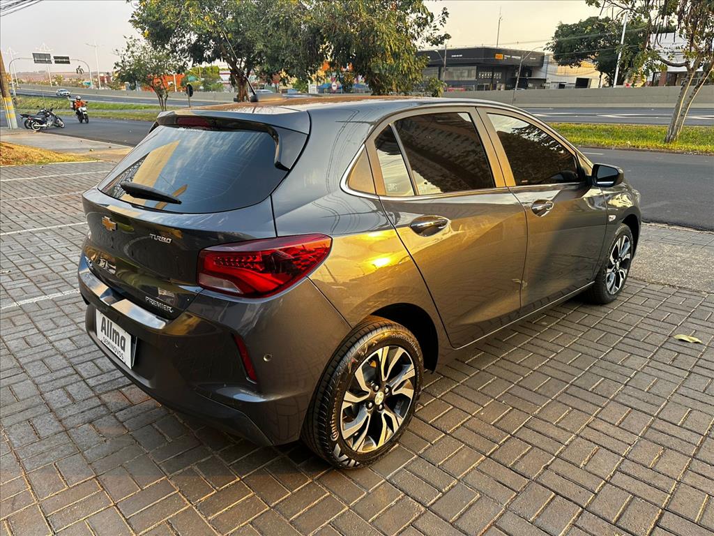 ONIX 1.0 TURBO FLEX PREMIER AUTOMÁTICO ONIX 1.0 TURBO FLEX PREMIER AUTOMÁTICO