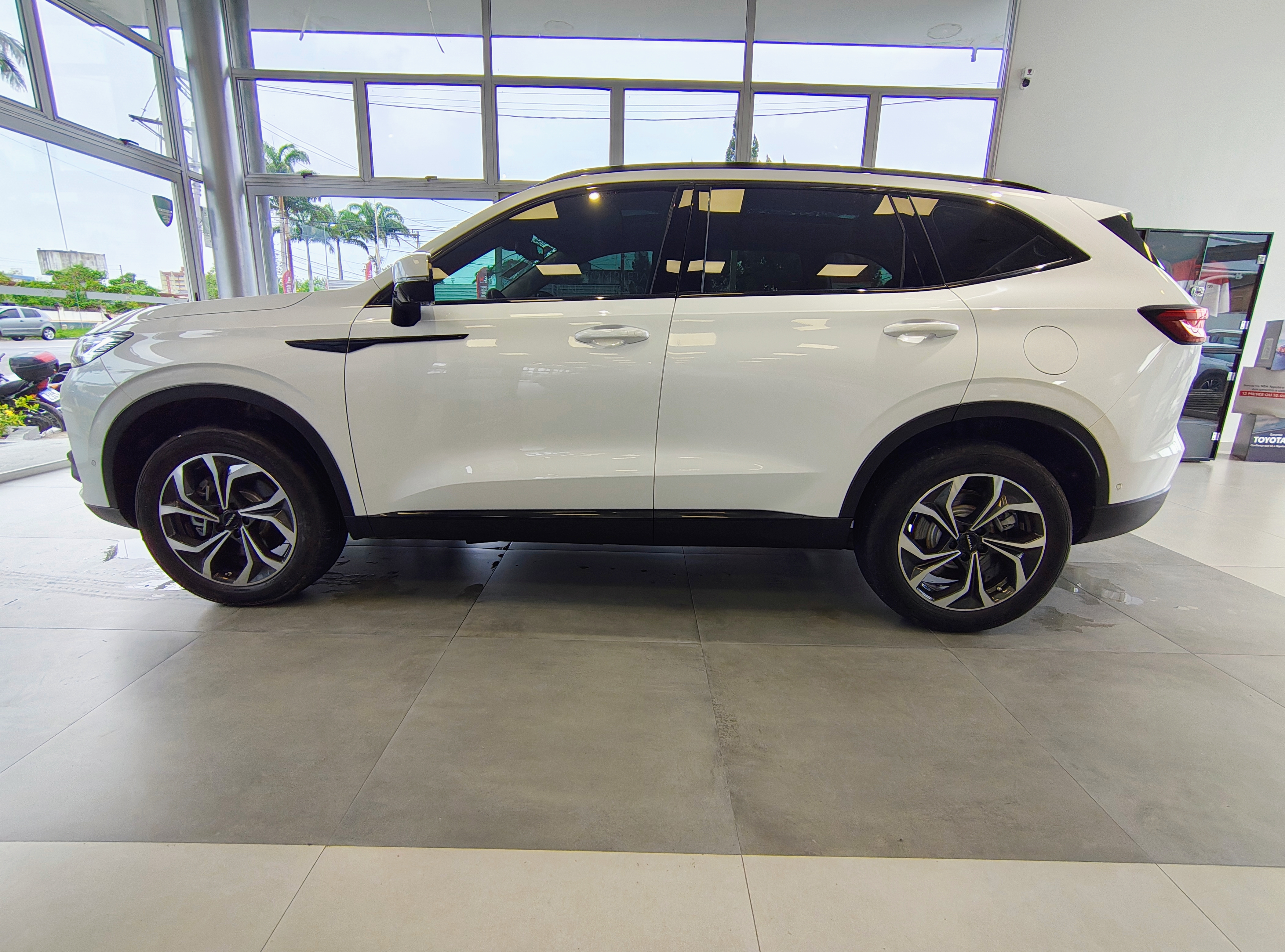 HAVAL H6 1.5 PHEV PREMIUM AWD E-TRACTION1