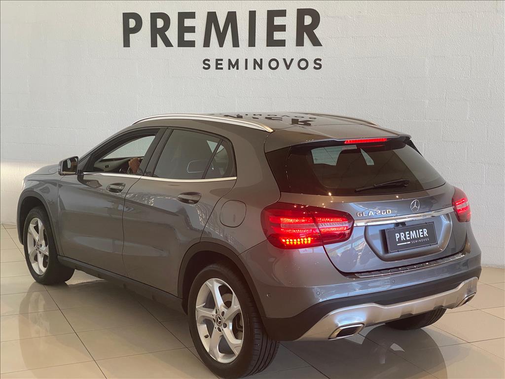 GLA 200 1.6 CGI FLEX ADVANCE 7G-DCT5