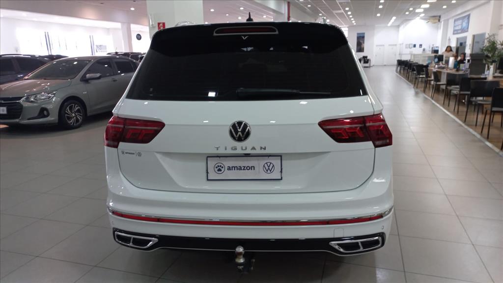 TIGUAN 2.0 300 TSI GASOLINA ALLSPACE R-LINE AUTOMÁTICO4