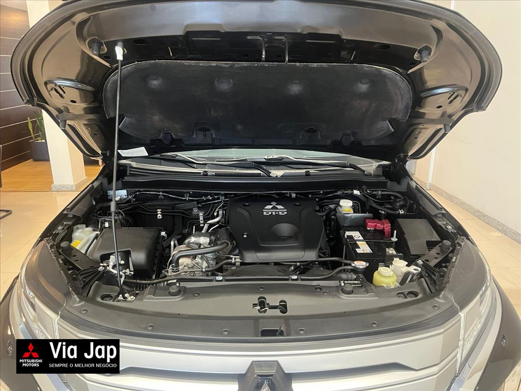 Mitsubishi-PAJERO SPORT-2.4 16V MIVEC TURBO DIESEL HPE-S AWD AUTOMÁTICO