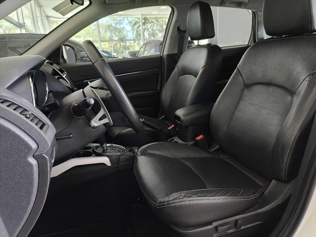 OUTLANDER SPORT 2.0 MIVEC FLEX HPE AUTOMÁTICO11