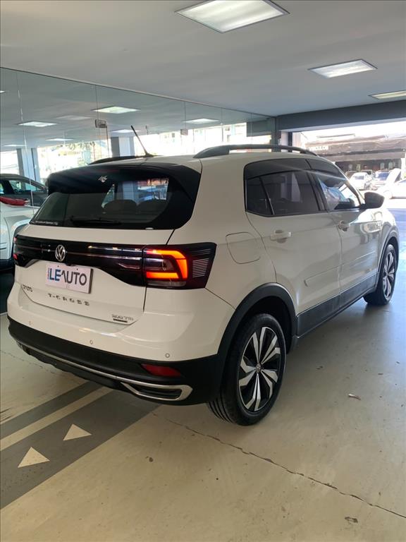 T-CROSS 1.0 200 TSI TOTAL FLEX AUTOMÁTICO5