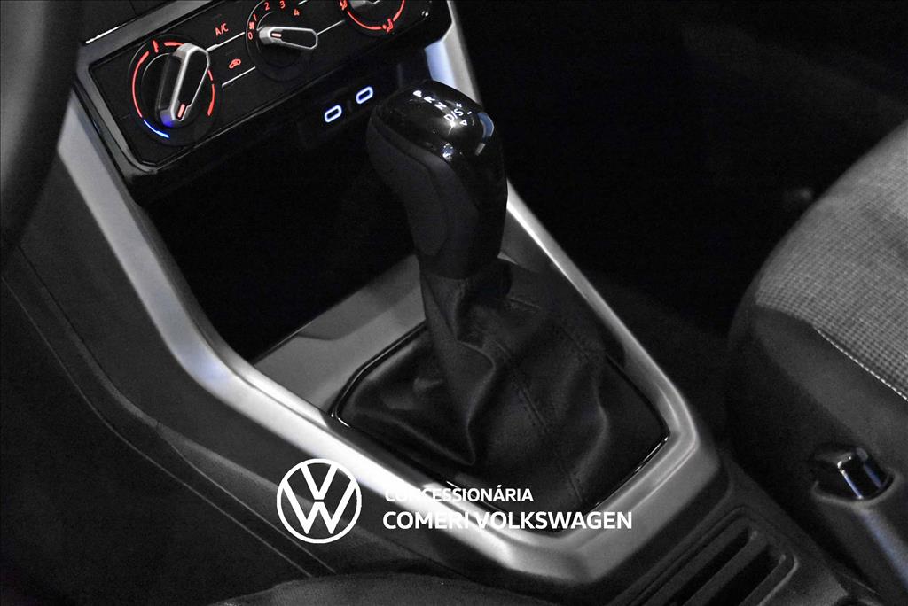 T-CROSS 1.0 200 TSI TOTAL FLEX AUTOMÁTICO10