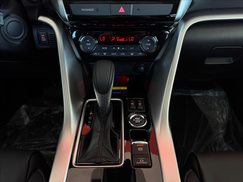 Mitsubishi-ECLIPSE CROSS-1.5 MIVEC TURBO GASOLINA HPE-S S-AWC CVT