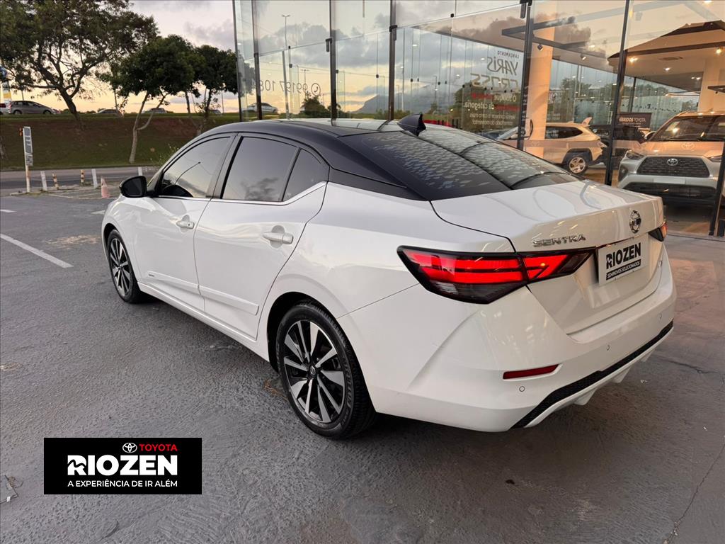 Nissan SENTRA 2024